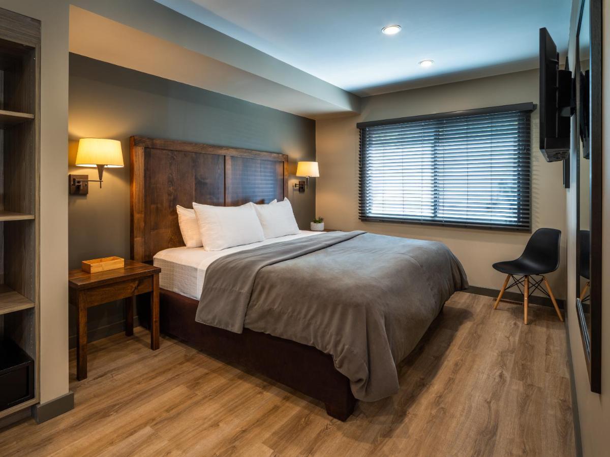 Buffalo Mountain Lodge Banff Zewnętrze zdjęcie