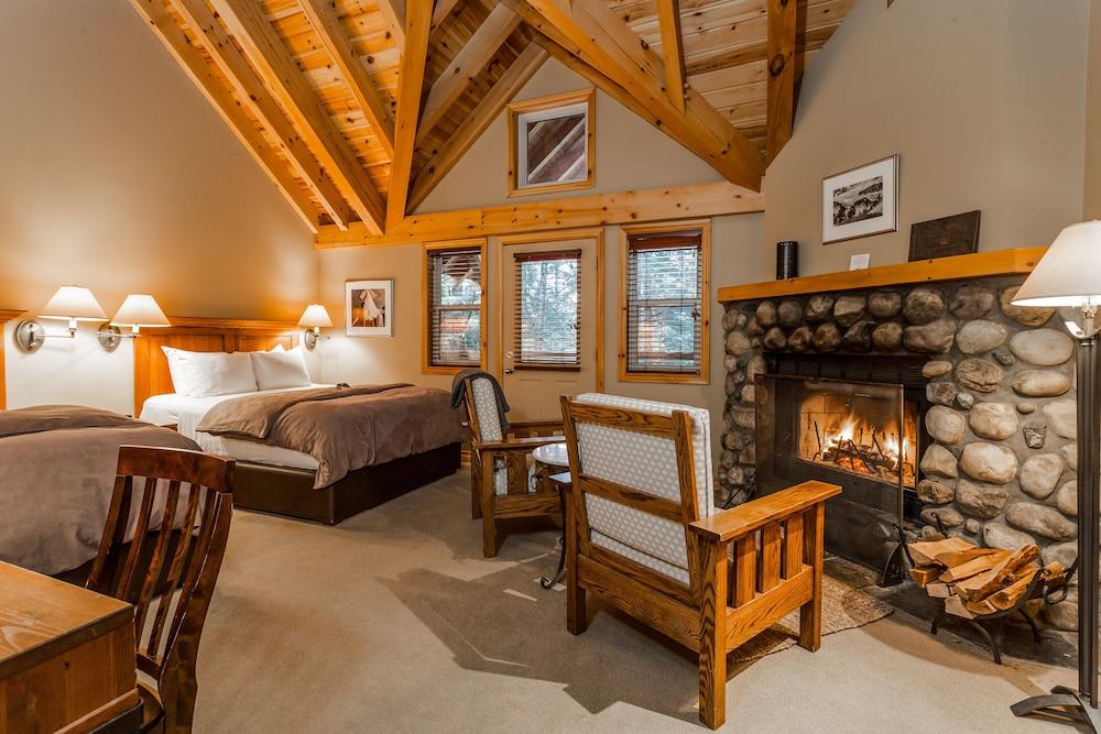 Buffalo Mountain Lodge Banff Zewnętrze zdjęcie