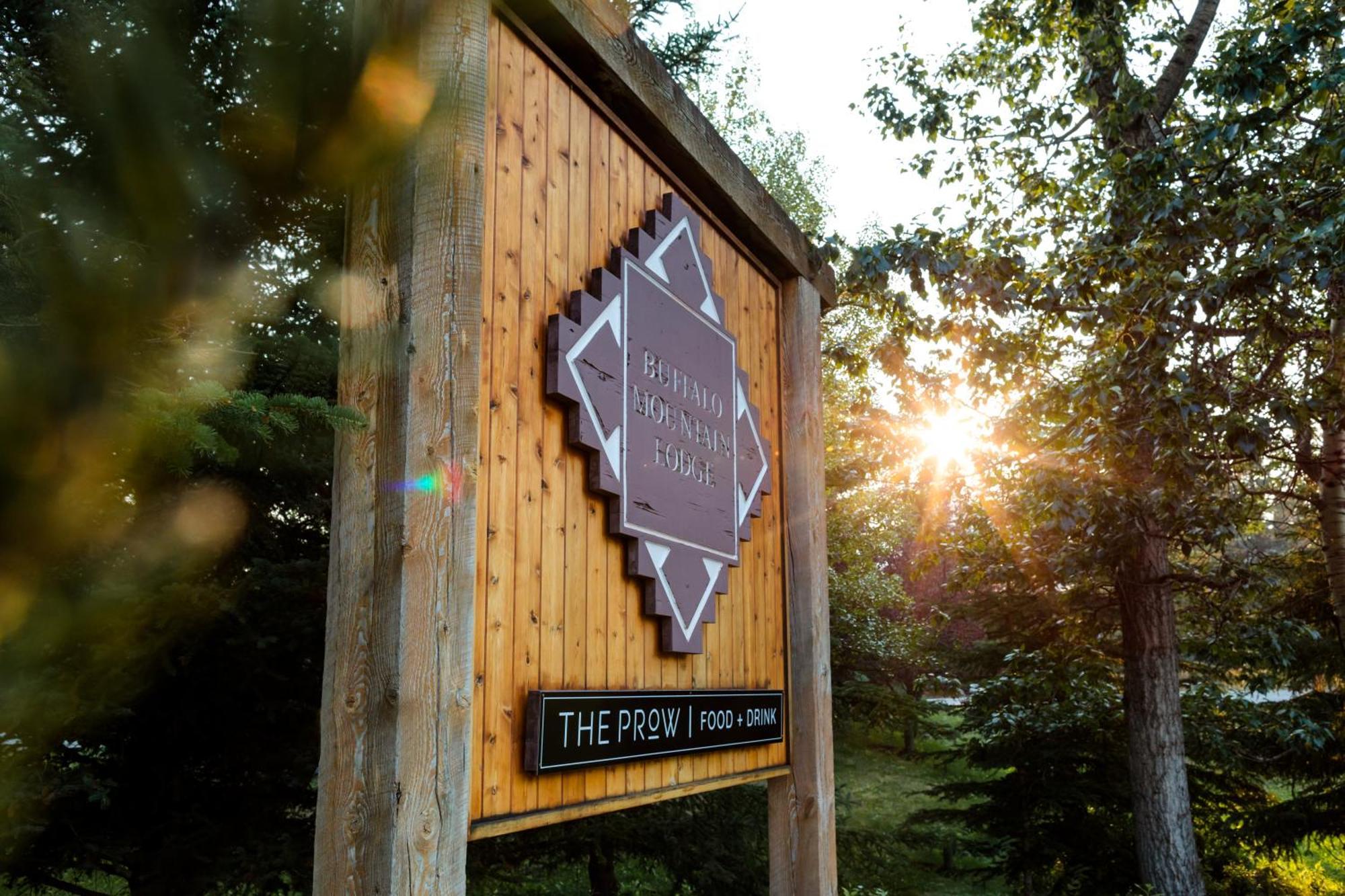 Buffalo Mountain Lodge Banff Zewnętrze zdjęcie